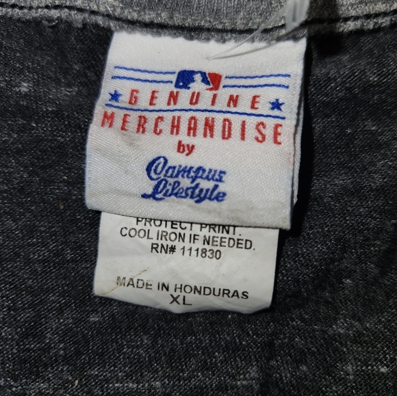 Pittsburgh Pirates T-Shirt - Picture 3 of 3